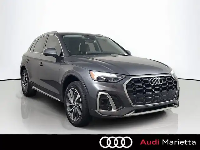 2023 Audi Q5 45 Premium's photo