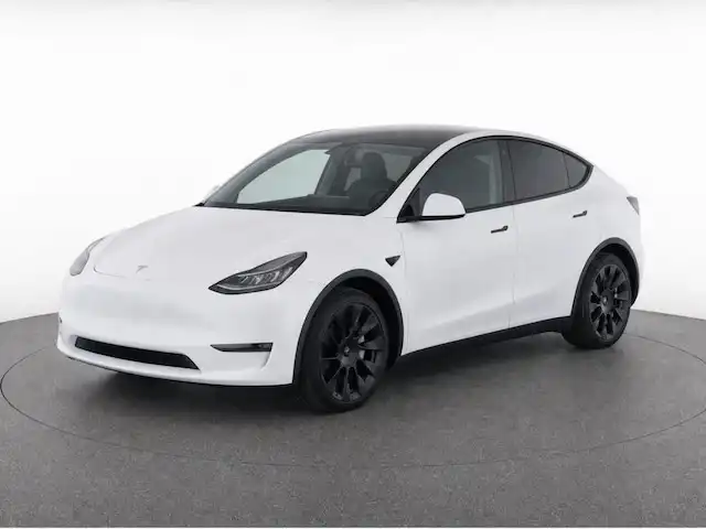 2022 Tesla Model Y Long Range Dual Motor All-Wheel Drive's photo