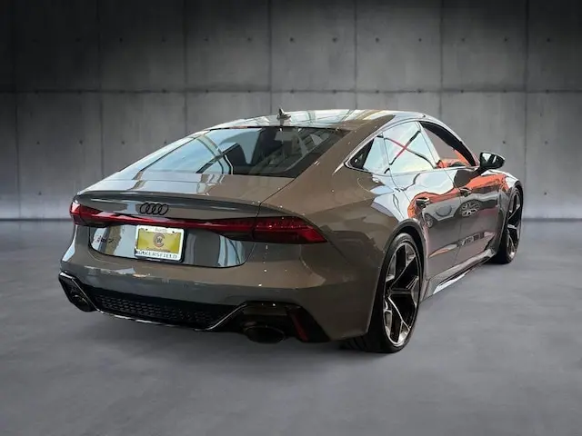 2025 Audi RS7 Performance photo 4