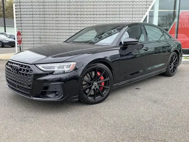 2023 Audi S8 4.0T quattro Tiptronic's photo
