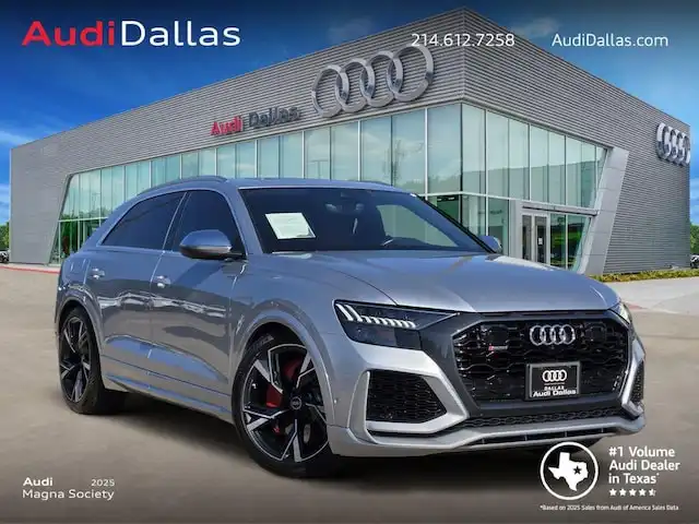 2021 Audi RS Q8 Base's photo