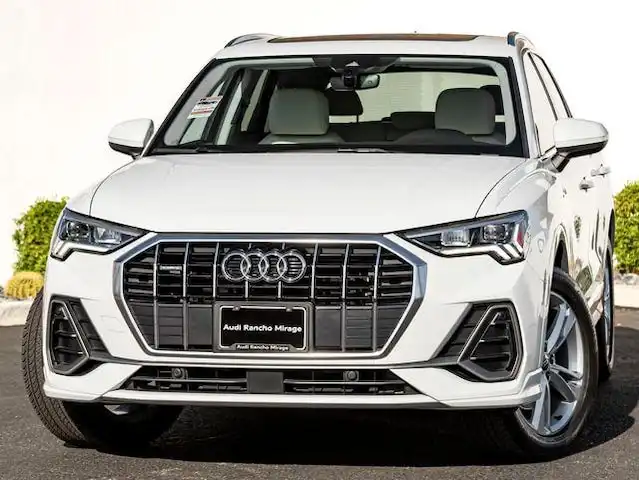 2019 Audi Q3 45 TFSI S Line Premium Plus quattro's photo