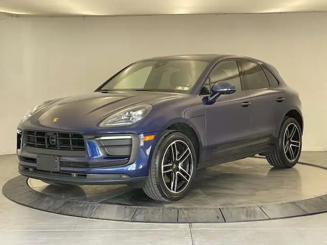 2023 Porsche Macan Base's photo