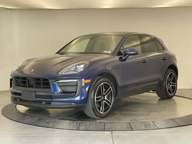 2023 Porsche Macan Base's photo