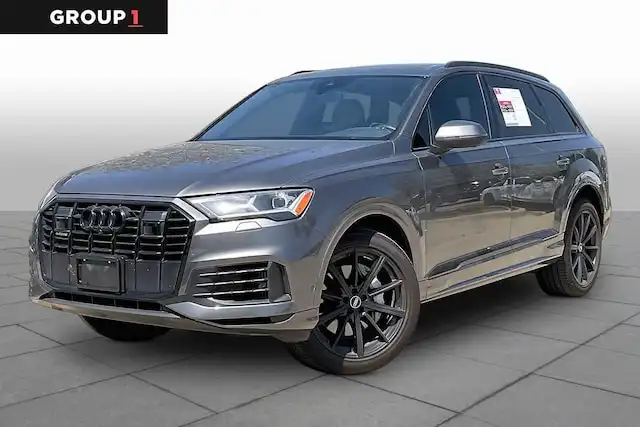 2023 Audi Q7 55 Premium Plus quattro Tiptronic's photo