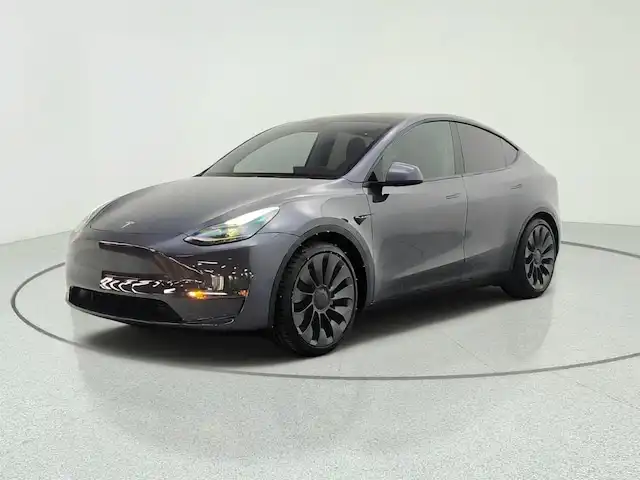 2023 Tesla Model Y's photo