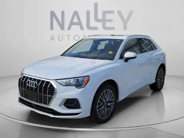 2022 Audi Q3 40 TFSI Premium quattro's photo