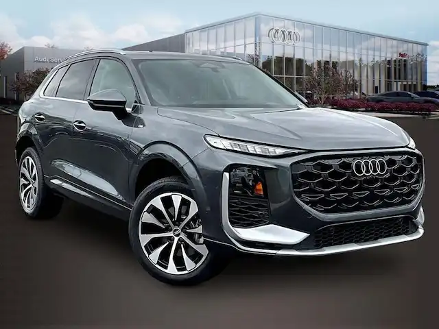 2026 Audi Q3 S Line quattro's photo