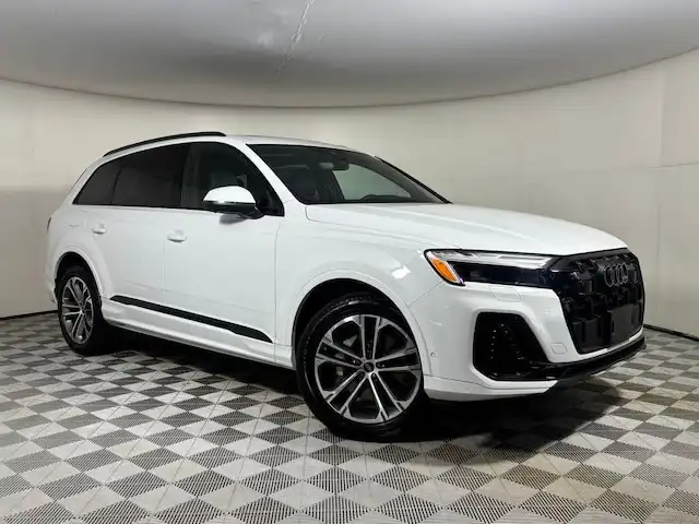 2026 Audi Q7 45 Premium quattro Tiptronic's photo