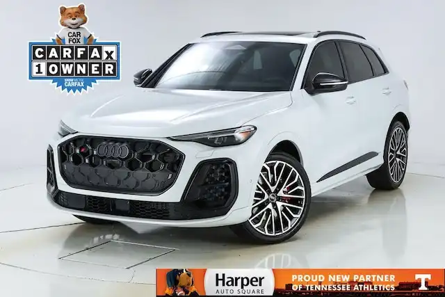 2025 Audi SQ5 Prestige quattro's photo