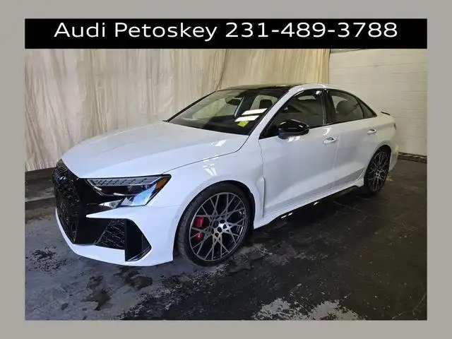 2026 Audi RS 3 2.5 TFSI quattro S tronic's photo