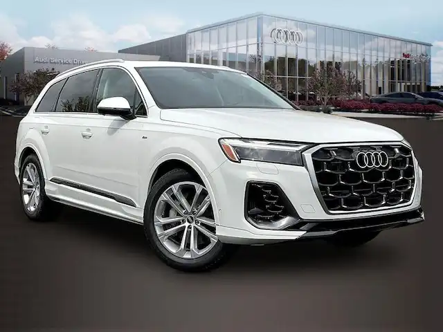 2026 Audi Q7 55 S Line Premium Plus quattro Tiptronic's photo