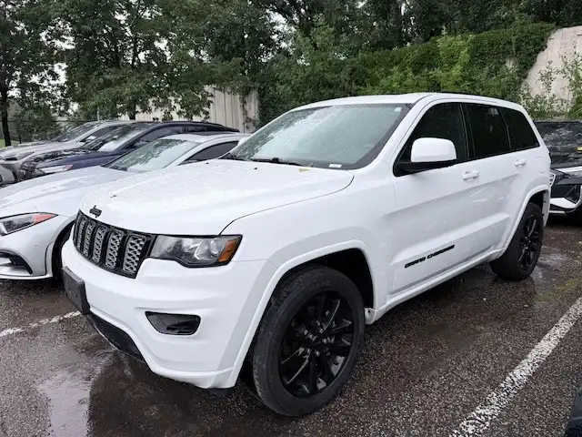 2020 Jeep Grand Cherokee Altitude 4WD's photo