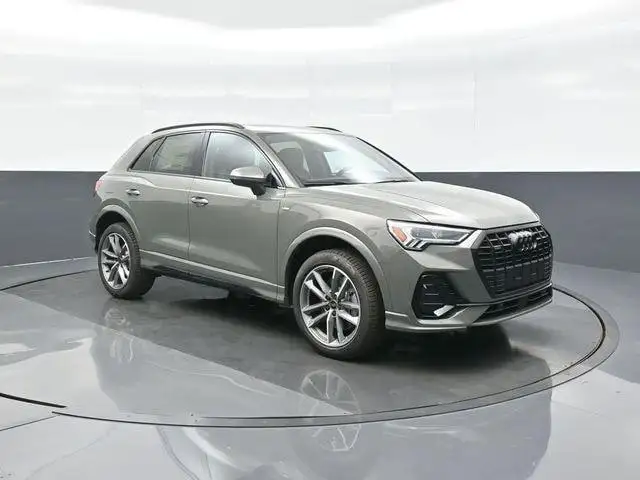 2025 Audi Q3 45 TFSI S Line Premium quattro's photo