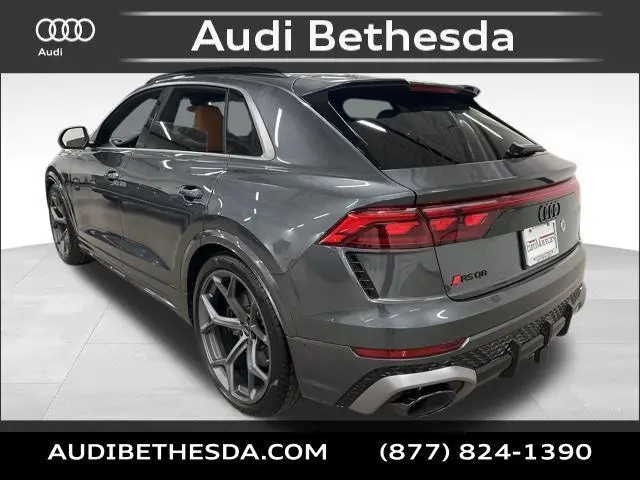 2026 Audi RS Q8 Base photo 5