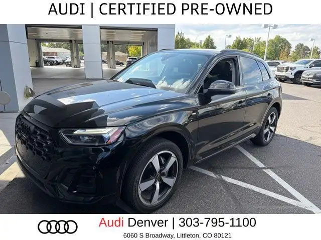 2023 Audi Q5 45 Premium Plus's photo