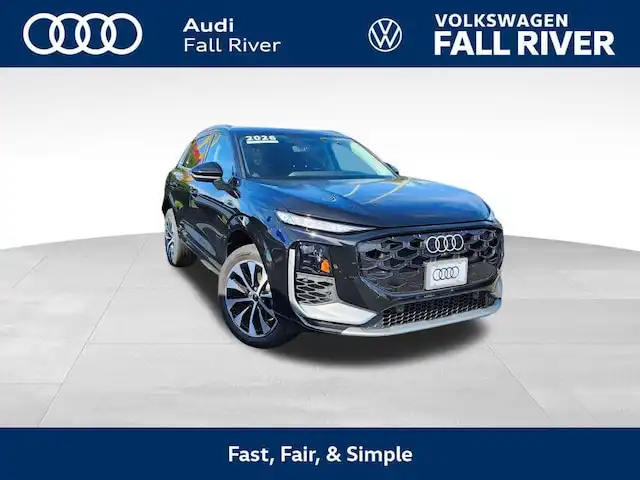 2026 Audi Q3 S Line quattro's photo