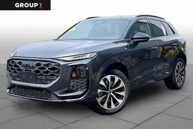 2026 Audi Q3 S line quattro's photo