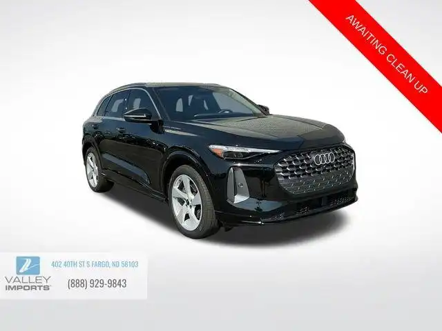 2025 Audi Q5 40 Prestige's photo