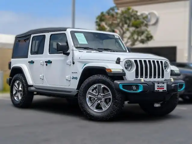 2021 Jeep Wrangler Sahara's photo