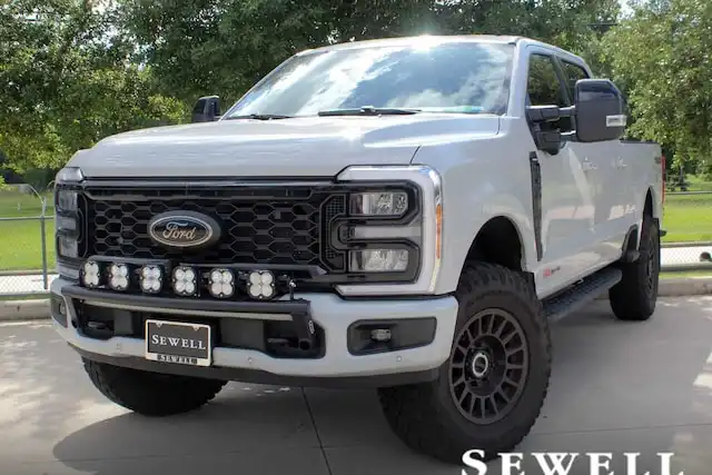 2026 Ford F-250 Lariat 4x4 Crew Cab 6-3/4' Box's photo