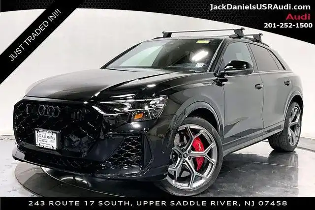 2025 Audi RS Q8 Base's photo