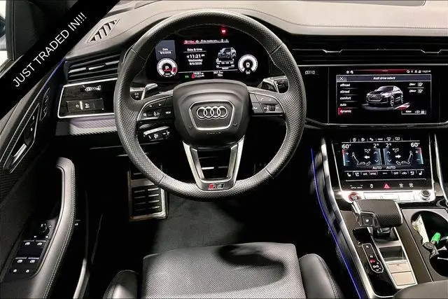 2025 Audi RS Q8 Base photo 4