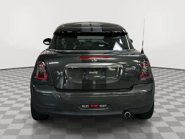 2014 MINI Cooper Base photo 4