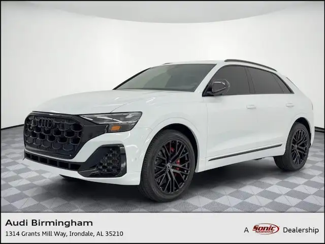 2026 Audi SQ8 Premium Plus quattro's photo