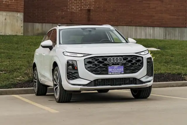 2026 Audi Q3 S line quattro's photo