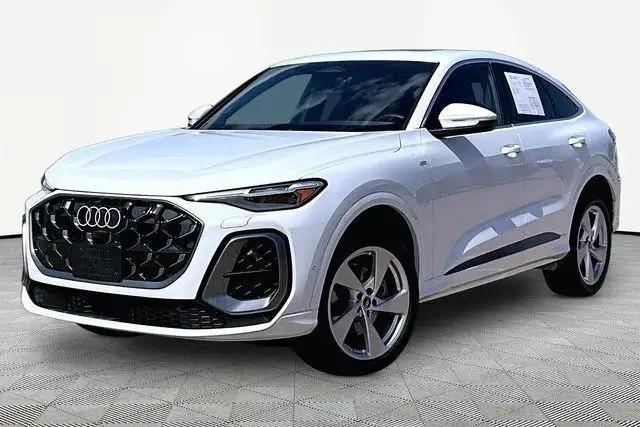 2025 Audi Q5 Sportback Premium Plus quattro's photo