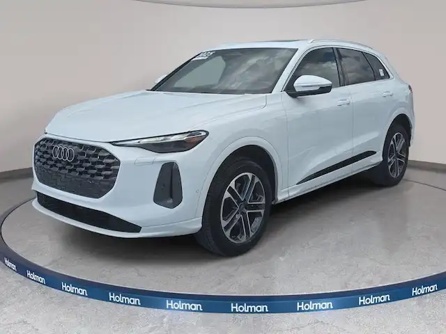 2025 Audi Q5 40 Premium's photo