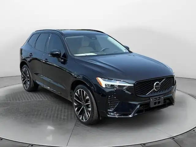 2026 Volvo XC60 B5 Ultra Dark AWD's photo