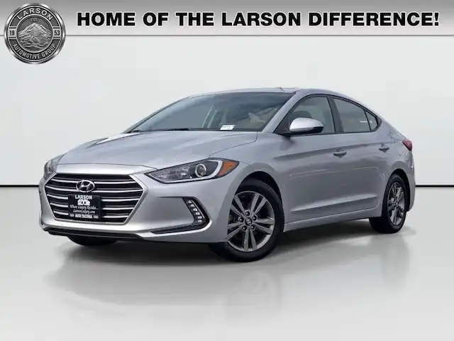 2018 Hyundai Elantra 1.8 Value Edition A T's photo