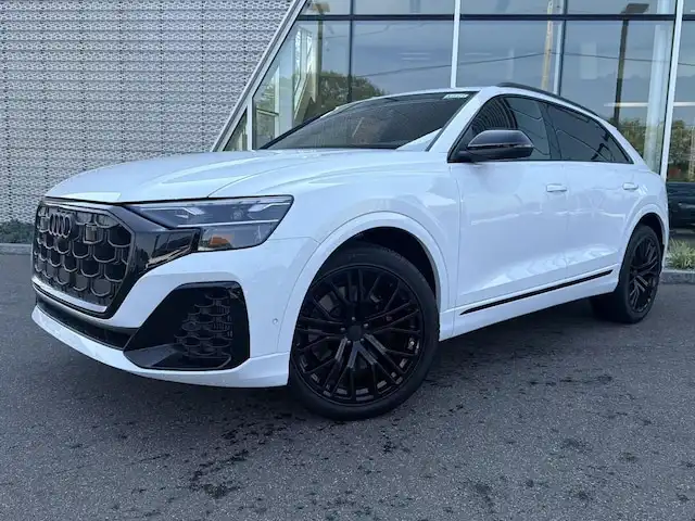 2026 Audi SQ8 Premium Plus quattro's photo