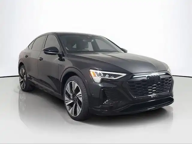 2024 Audi Q8 Sportback e-tron 55 114 kWh Prestige quattro's photo