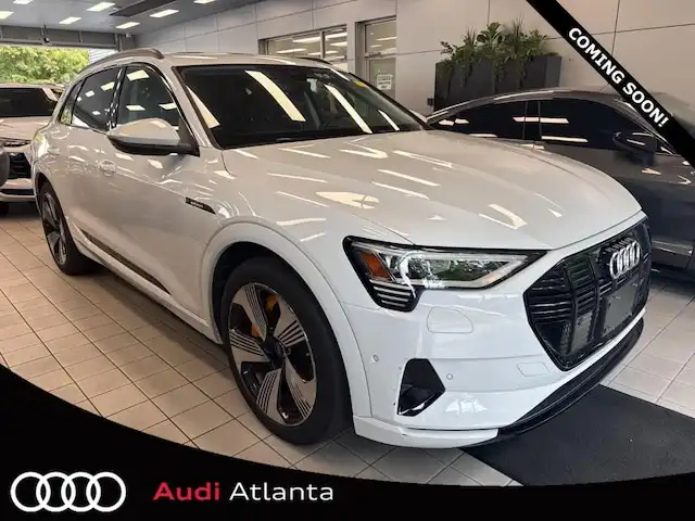 2023 Audi e-tron 95 kWh Premium Plus quattro's photo