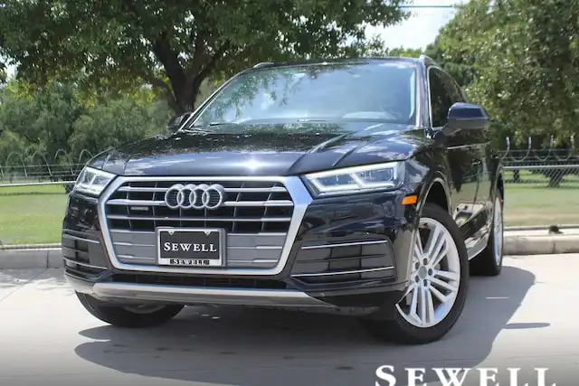 2018 Audi Q5 2.0T quattro S tronic Premium Plus's photo