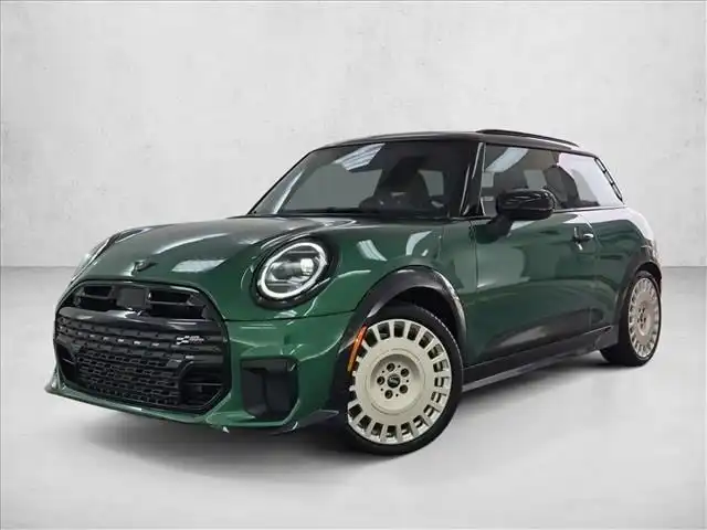 2026 MINI Hardtop Cooper S's photo