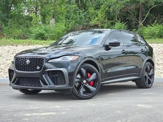 2021 Jaguar F-PACE SVR AWD's photo