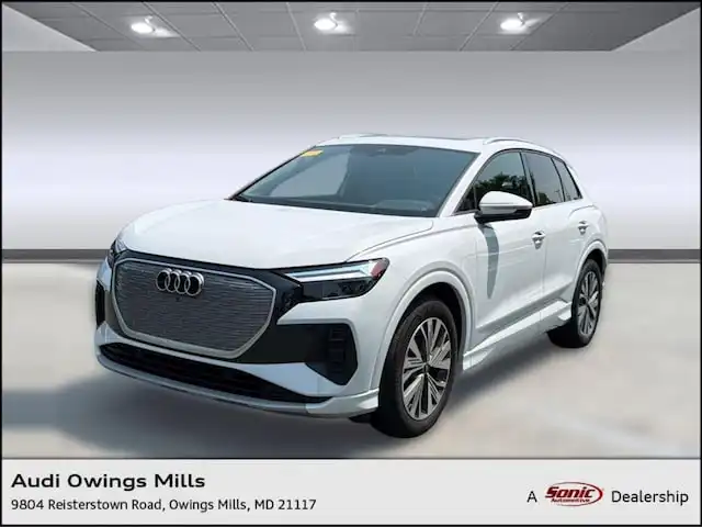 2023 Audi Q4 e-tron 40 Premium's photo