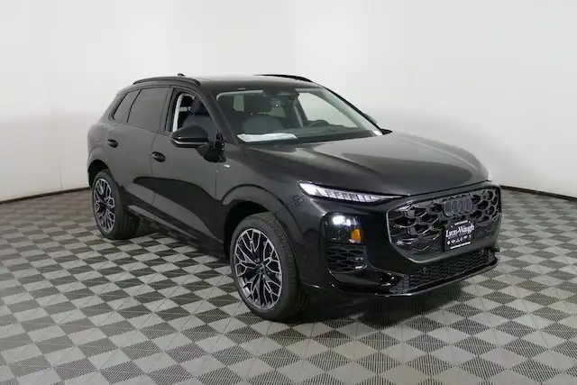 2026 Audi Q3 S Line quattro's photo