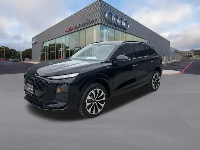 2026 Audi Q3 S line quattro's photo