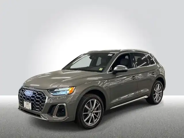 2023 Audi SQ5 Premium Plus's photo