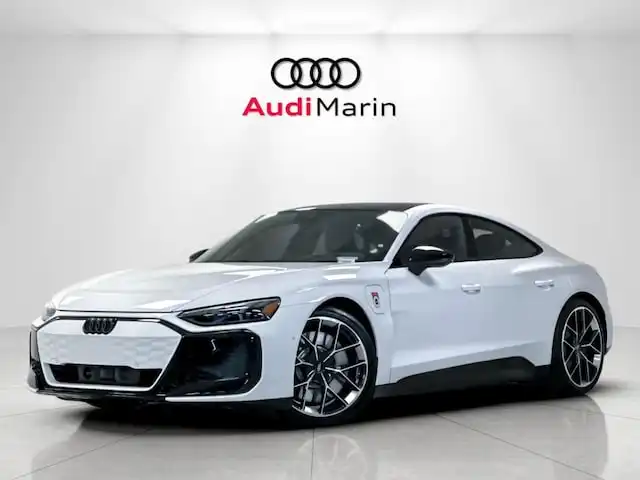 2026 Audi RS e-tron GT Base's photo