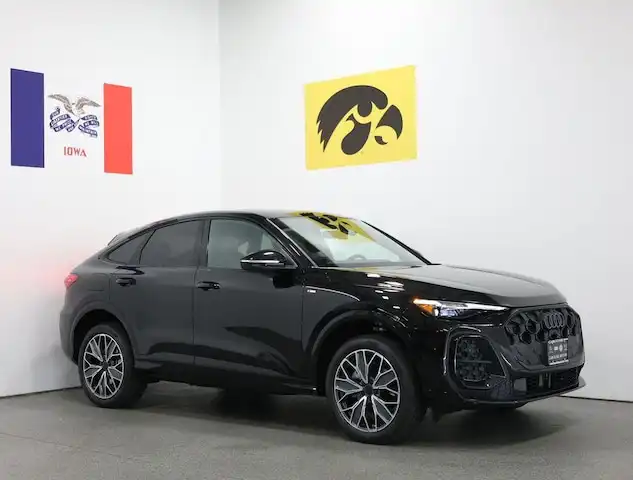 2026 Audi Q5 Sportback Premium Plus quattro's photo