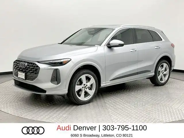 2025 Audi Q5 40 Premium Plus's photo