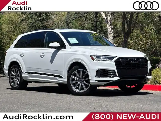 2023 Audi Q7 45 Premium Plus quattro Tiptronic's photo