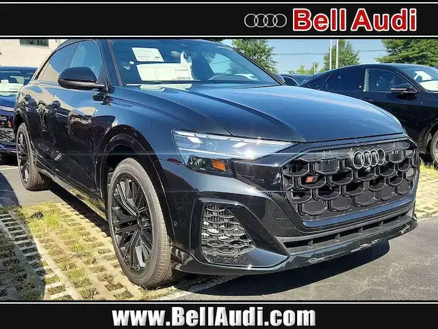 2026 Audi SQ8 Premium Plus quattro's photo