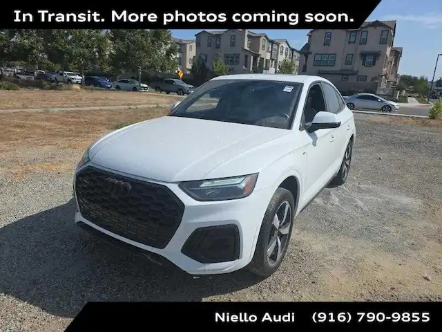 2023 Audi Q5 Sportback 45 Premium Plus's photo